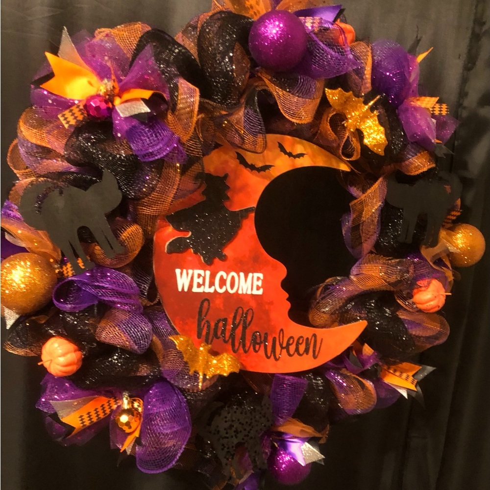 Spooky 👻 Halloween 🎃 Deco mesh wreath